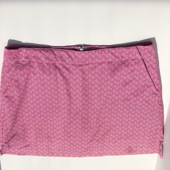 Lady Hagen Golf Skirt - Picture 3 of 5